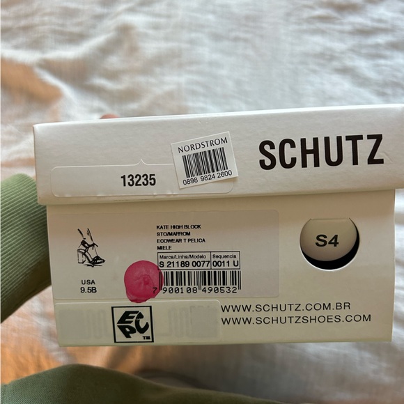 Kate High Block Heels - Picture 3 of 4